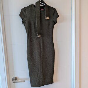 Moss belted dress